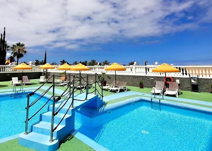 The Ocean View Olympia 펜션 플라야데라스아메리카스